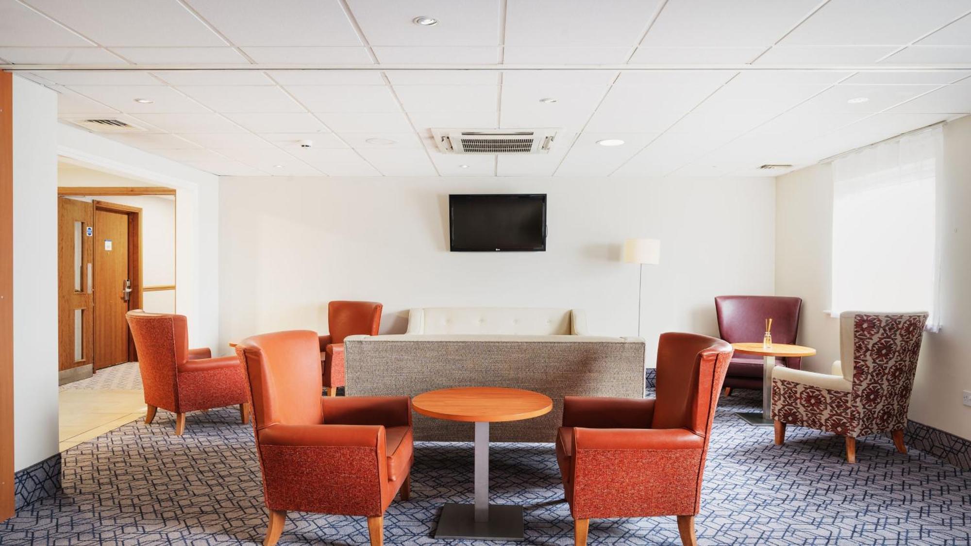 Holiday Inn Express Shrewsbury By Ihg Екстериор снимка